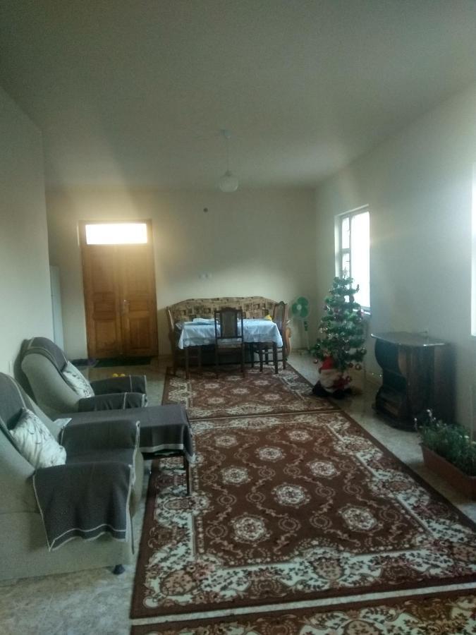 Nnn Guest House Goris Exteriér fotografie