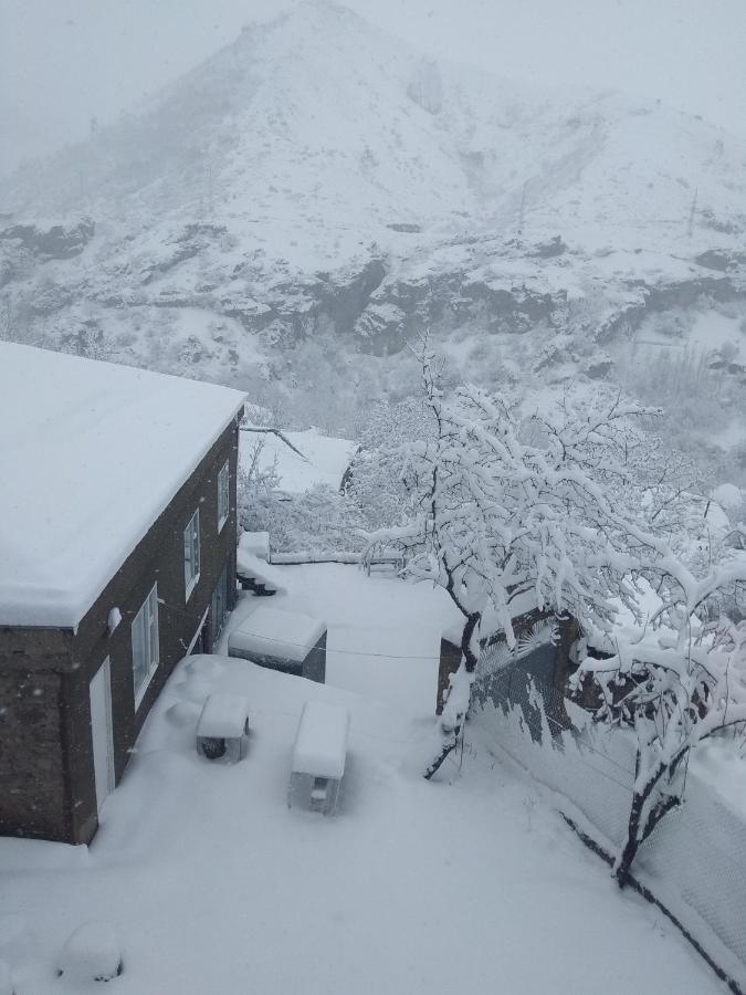 Nnn Guest House Goris Exteriér fotografie
